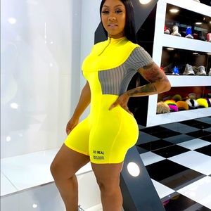 GSUWOO PASTEL SPEED SUIT SMALL